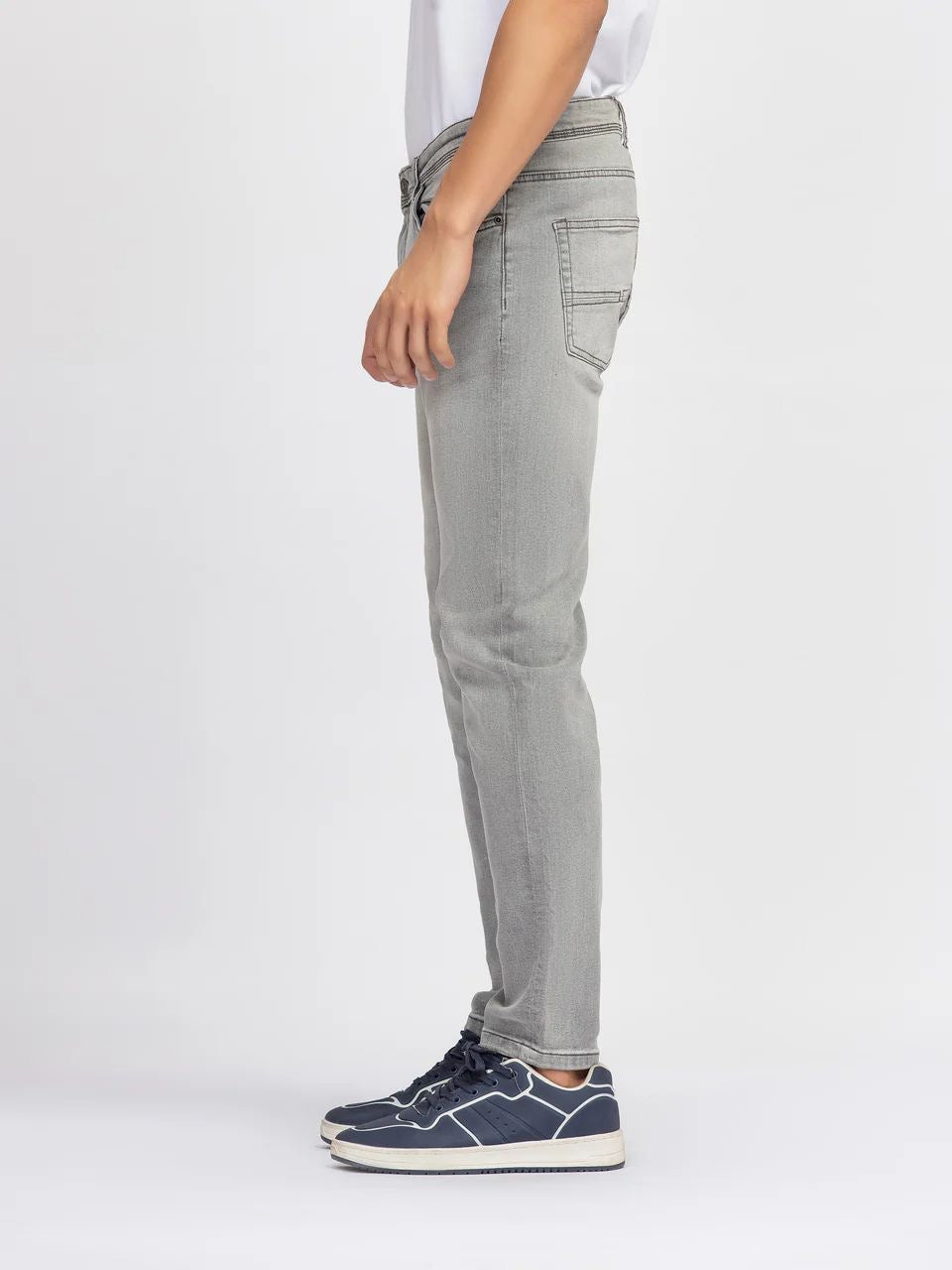 GREY DENIM STRAIGHT FIT
